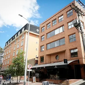 Soy Local Parque La 93 Hotel